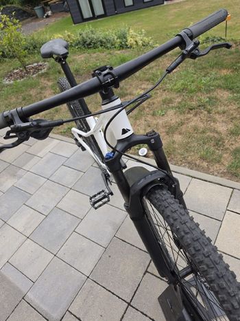 Brugt Canyon young hero Custom Shimano Deore XT 2023 Mountainbike — billede 4 af 9