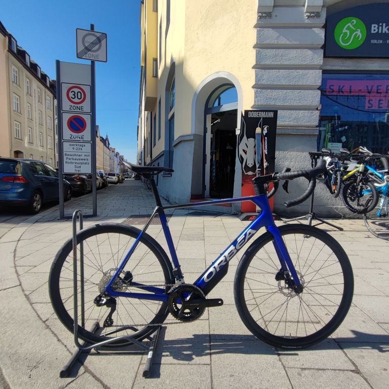 Orbea Orca M30i 2026 2026 Road & Gravel usato, Blu — immagine 3 di 4