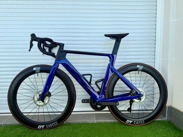 Brugt Canyon Aeroad CF SLX 8 Di2 2024 2024 Road & Gravel — billede 2 af 12
