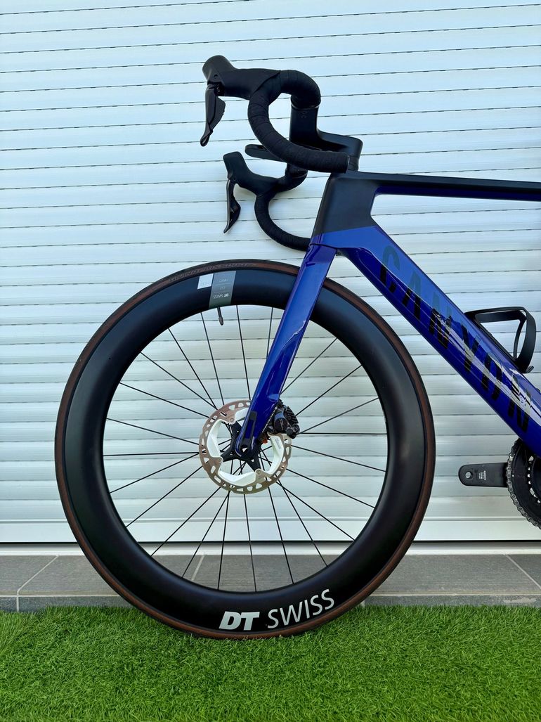 Brugt Canyon Aeroad CF SLX 8 Di2 2024 2024 Road & Gravel — billede 9 af 12