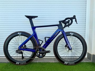 Used Canyon Aeroad CF SLX 8 Di2 2024 2024 Road & Gravel