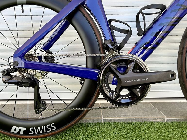 Brugt Canyon Aeroad CF SLX 8 Di2 2024 2024 Road & Gravel — billede 5 af 12