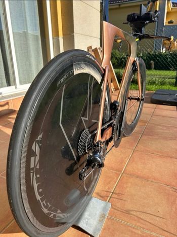 Used Stevens Custom Shimano Ultegra Di2 2018 Road & Gravel, Orange — image 8 of 8