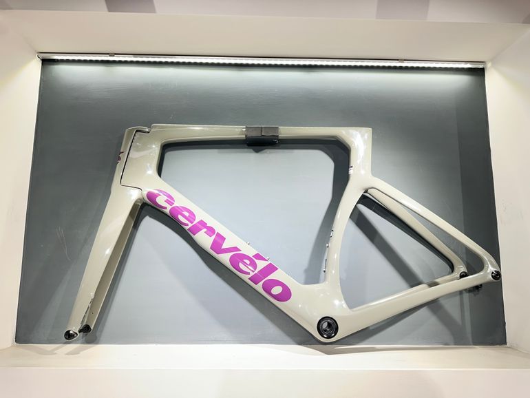 Używany Cervélo S5 Frameset Frameset 2025 Road & Gravel — zdjęcie 2 z 11