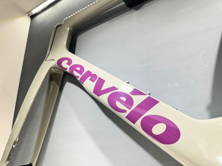Używany Cervélo S5 Frameset Frameset 2025 Road & Gravel — zdjęcie 4 z 11