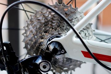 Used BMC SLR02 2017 Road & Gravel, White — image 3 of 11