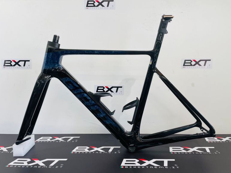Used Giant Propel Advanced SL Frameset 2024 Frameset 2024 Road & Gravel, Black — image 2 of 7
