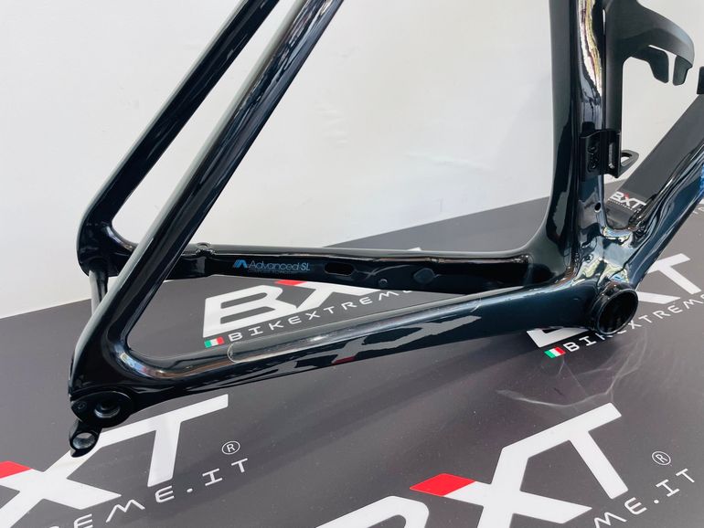 Used Giant Propel Advanced SL Frameset 2024 Frameset 2024 Road & Gravel, Black — image 6 of 7