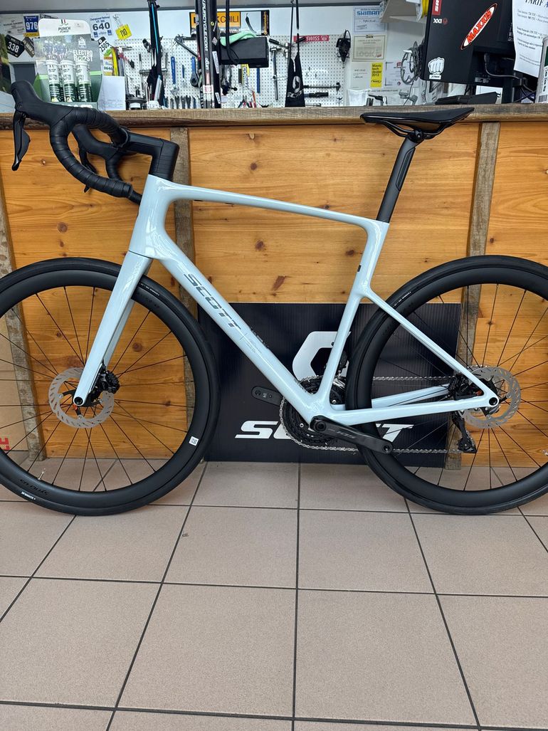 Brugt Scott Addict 30 2026 2026 Road & Gravel — billede 2 af 3