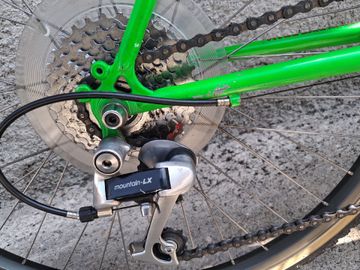 Used Shimano Custom Shimano Deore 1995 Mountainbike, Green — image 3 of 14