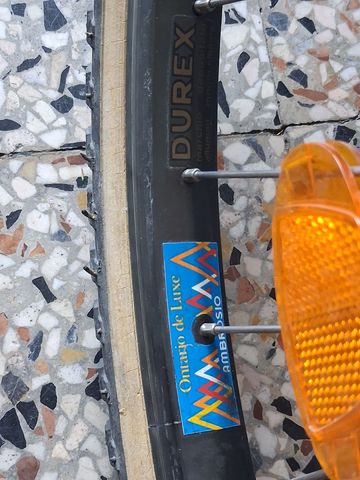Used Shimano Custom Shimano Deore 1995 Mountainbike, Green — image 5 of 14