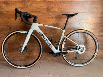 Used Cannondale Carbon 4-shimano 105 2026 Road & Gravel