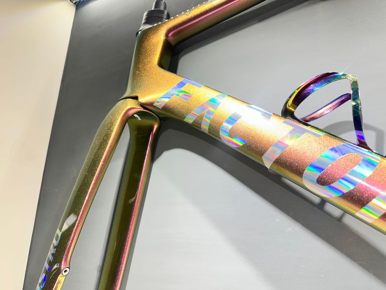 Tweedehands Factor OSTRO VAM - Frameset Premium 2025 Frameset 2025 Road & Gravel — afbeelding 5 van 10