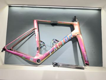 Used Factor OSTRO VAM - Frameset Premium 2025 Frameset 2025 Road & Gravel, Orange — image 7 of 10