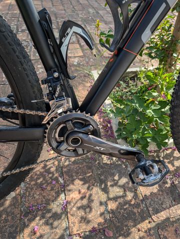 Używany CUBE Race ONE Black´n´flashred 19" 2017 Mountainbike — zdjęcie 7 z 9