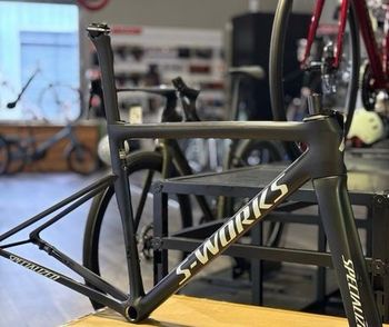 Specialized Tarmac Frameset 2026 Road & Gravel d'occasion — image 3 sur 3