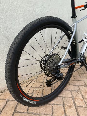 Used Scott Scale 965 2021 2021 Mountainbike, Light Gray, 29 — image 3 of 5