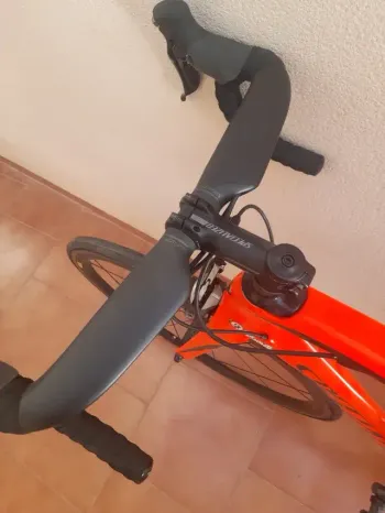 Used specialized venge Expert 2016 Road & Gravel, Orange — image 2 of 6