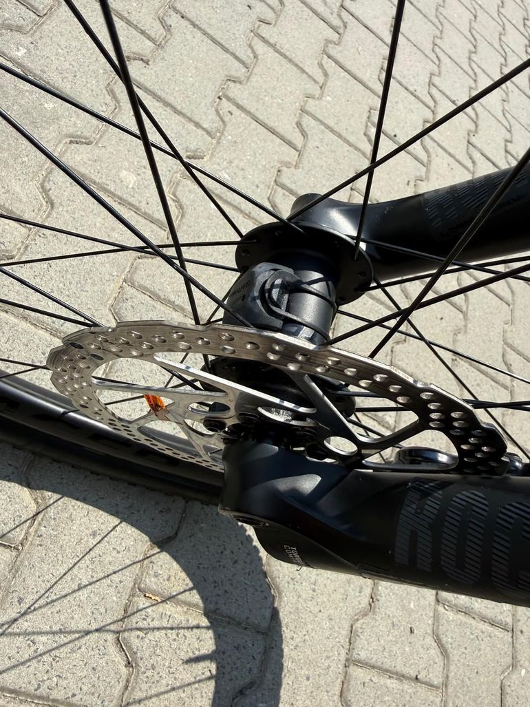 Używany Trek Supercaliber 9.7 2020 2020 Mountainbike — zdjęcie 7 z 11