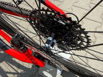 Used Trek Supercaliber 9.7 2020 2020 Mountainbike, Red, 29 — image 6 of 11