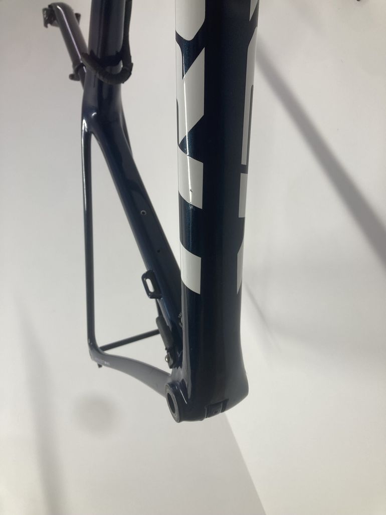 Brugt Trek Émonda SLR Disc H2 Frameset 2019 Frameset 2019 Road & Gravel — billede 2 af 13