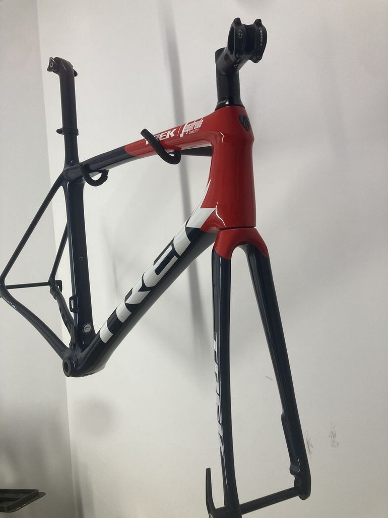 Brugt Trek Émonda SLR Disc H2 Frameset 2019 Frameset 2019 Road & Gravel — billede 11 af 13