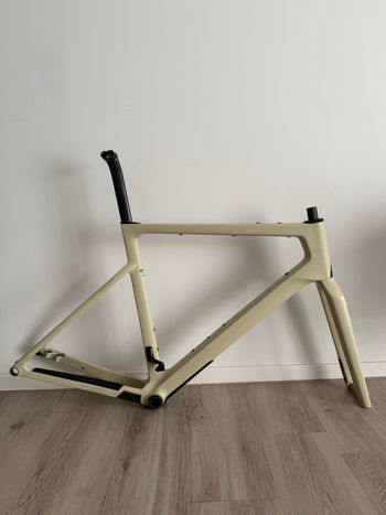 Rose Backroad FF Red XPLR AXS 2025 Frameset 2025 Road & Gravel d'occasion