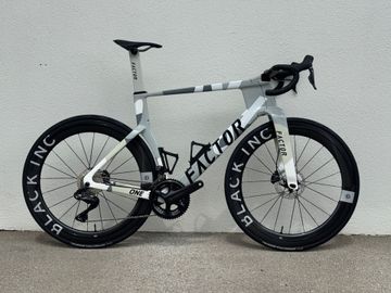 Używany Factor ONE - Shimano Ultegra 2026 2026 Road & Gravel
