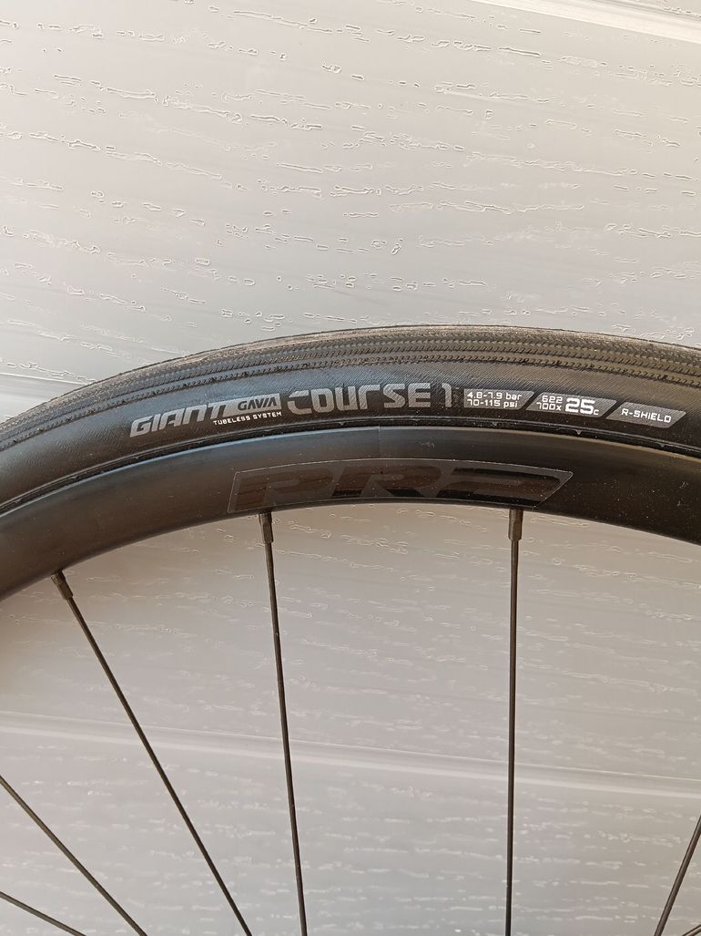 Used Specialized Roubaix Comp 2020 2020 Road & Gravel, Black — image 6 of 13