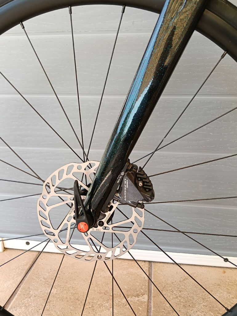 Used Specialized Roubaix Comp 2020 2020 Road & Gravel, Black — image 12 of 13