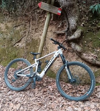 Focus SAM² 6.8 2022 2022 MTB usato