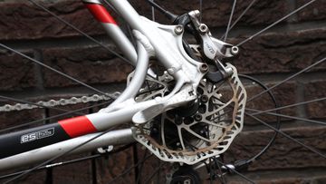 Used Specialized CruX E5 2016 Road & Gravel, Light Gray — image 6 of 18