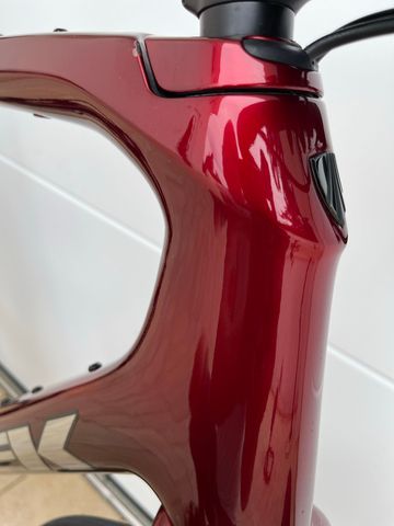 Used Trek Checkpoint+ SL SRAM Rival eTap AXS 2023 Road & Gravel, Red — image 8 of 25