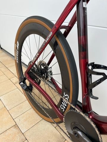 Used Trek Checkpoint+ SL SRAM Rival eTap AXS 2023 Road & Gravel, Red — image 6 of 25