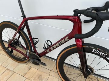 Used Trek Checkpoint+ SL SRAM Rival eTap AXS 2023 Road & Gravel, Red — image 21 of 25