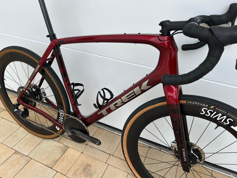 Gebrauchtes Trek Checkpoint+ SL SRAM Rival eTap AXS 2023 Road & Gravel, Rot — Bild 4 von 23