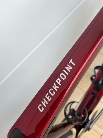 Used Trek Checkpoint+ SL SRAM Rival eTap AXS 2023 Road & Gravel, Red — image 16 of 25