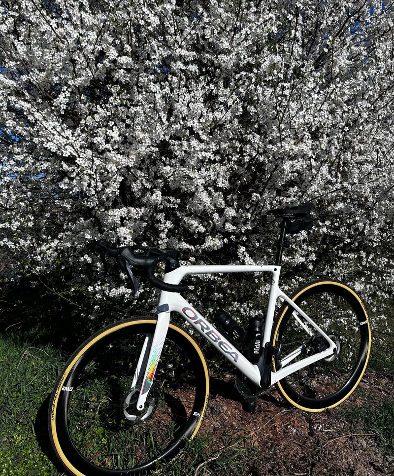 Used Orbea ORCA M20 2022 2022 Road & Gravel, White — image 10 of 10