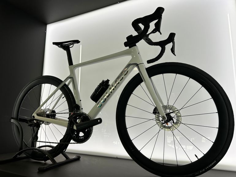Colnago V4Rs Shimano Ultegra Di2 2025