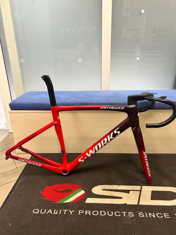 Tweedehands S Works Custom Frameset 2023 Road & Gravel