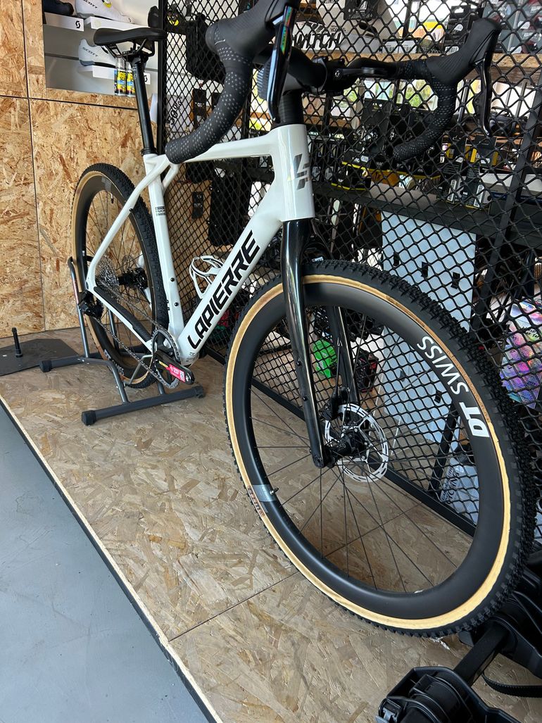 Brugt Lapierre Crosshill CF 8.0 2025 2025 Road & Gravel — billede 2 af 4
