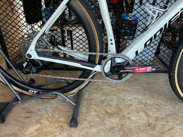 Tweedehands Lapierre Crosshill CF 8.0 2025 2025 Road & Gravel — afbeelding 3 van 4