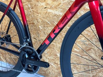 Used Trek Emonda Shimano 105 2025 Road & Gravel, Black — image 3 of 8