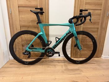 Tweedehands Bianchi Oltre COMP RIVAL ETAP AXS E1 2026 2026 Road & Gravel