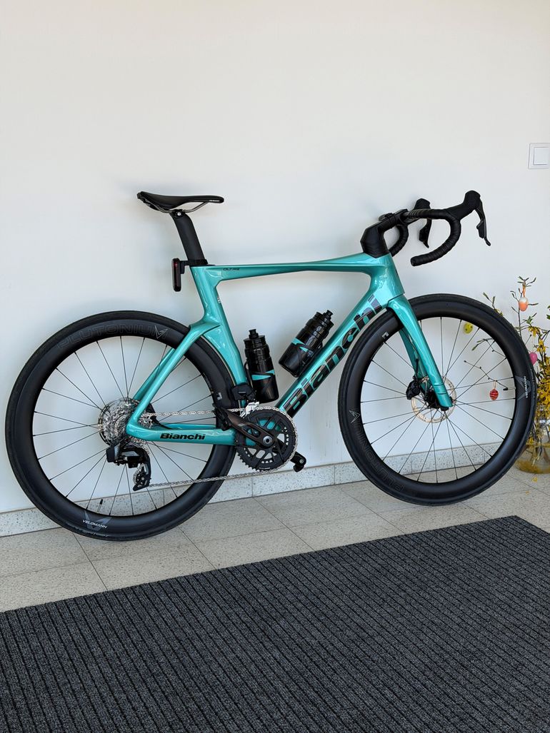 Bianchi Oltre COMP RIVAL ETAP AXS E1 2026 2026 Road & Gravel usato, Verde — immagine 2 di 4