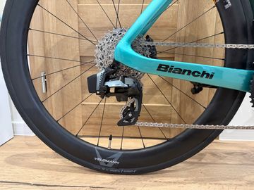 Used Bianchi Oltre COMP RIVAL ETAP AXS E1 2026 2026 Road & Gravel, Green — image 5 of 11