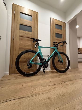 Bianchi Oltre COMP RIVAL ETAP AXS E1 2026 2026 Road & Gravel usato, Verde — immagine 3 di 4