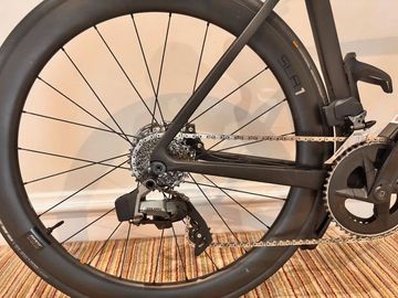 Brugt Giant Propel Advanced Pro 1 2024 2024 Road & Gravel — billede 2 af 3