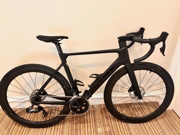 Brugt Giant Propel Advanced Pro 1 2024 2024 Road & Gravel — billede 1 af 3