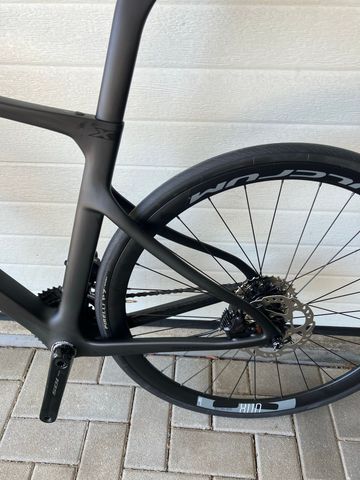 Brugt Pinarello X3 105 Di2 2024 2024 Road & Gravel — billede 5 af 15
